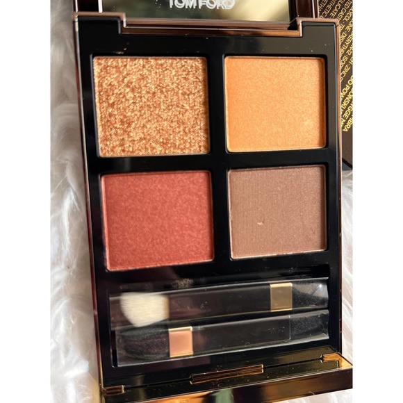 Tom Ford Quad Eyeshadow Palette 26 Leopard Sun - Picture 8 of 9